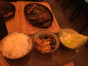 בלוג האוכל וביקורת המסעדות להב אוכל במסעדת מינה טומיי בקריון - גוגי ססאם