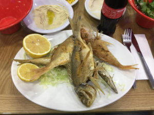 בלוג האוכל וביקורת המסעדות להב אוכל במסעדת הדייגים - פלטת דגים